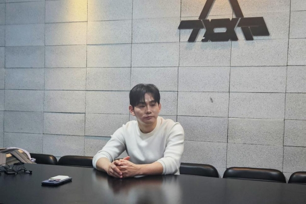 От трейни до айдолов. Как создают звезд K-pop От трейни до айдолов. Как создают звезд K-pop